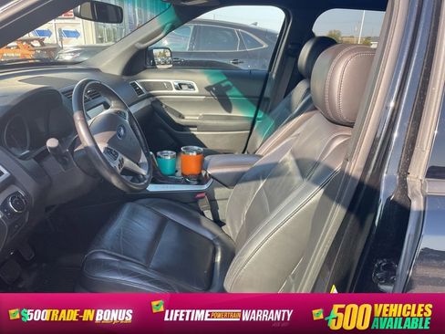 Used 2014 Ford Explorer XLT w/ Equipment Group 202A image 6