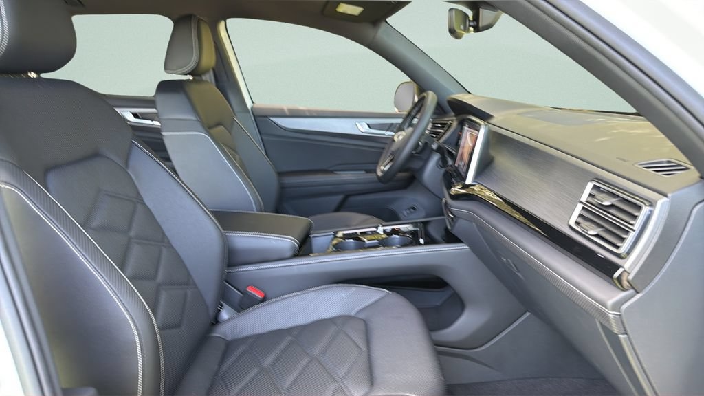 New 2026 Volkswagen Atlas Cross Sport SE FWD image 30