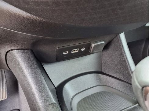 Used 2023 Chevrolet Malibu RS FWD image 19