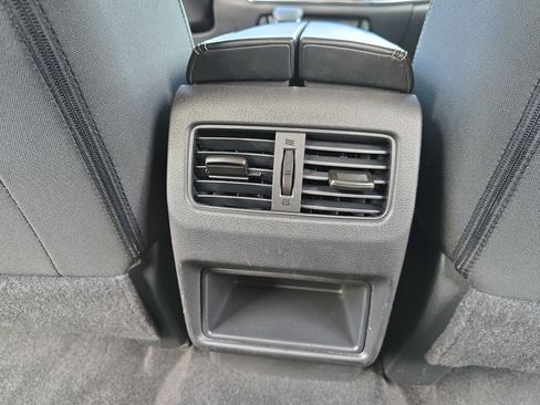 Used 2024 Nissan Rogue S FWD image 12
