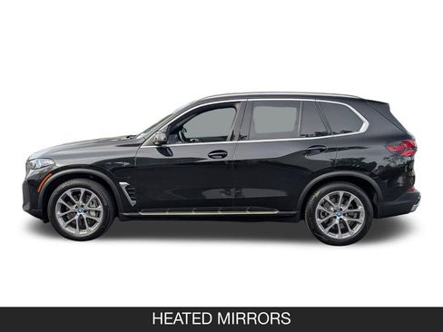 Used 2025 BMW X5 xDrive50e image 5