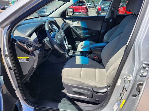 Used 2018 Hyundai Santa Fe Sport image 13