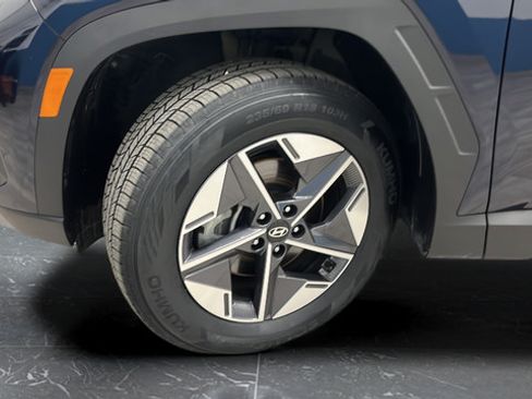Used 2025 Hyundai Tucson SEL AWD/4WD image 37