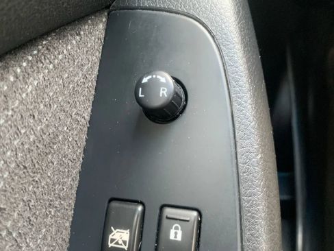 Used 2012 Nissan Altima 2.5 S w/ 20th Anniversary Pkg image 22