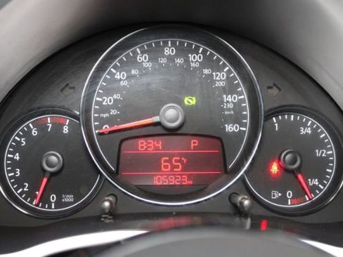Used 2012 Volkswagen Beetle 2.5 FWD image 17