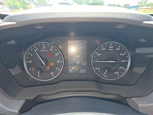 Used 2024 Subaru Crosstrek 2.0i Premium image 16