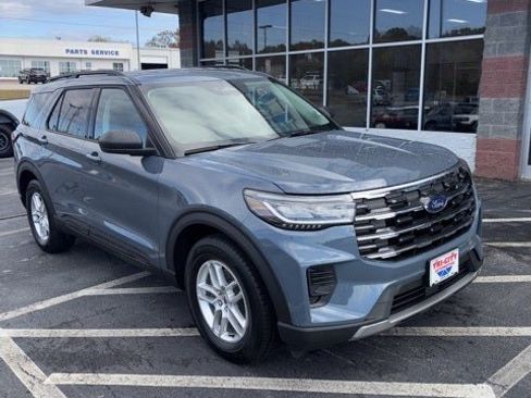 New 2026 Ford Explorer Active image 25