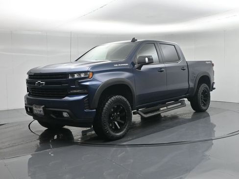 Used 2022 Chevrolet Silverado 1500 RST w/ Safety Package image 6