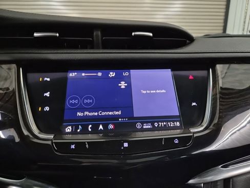 Used 2020 Cadillac XT6 Premium Luxury image 29