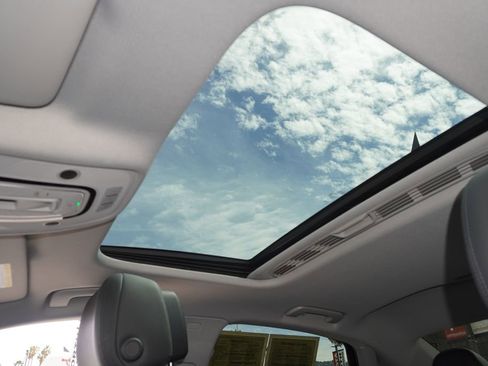 Used 2019 Audi A4 2.0T Premium w/ Convenience Package image 22