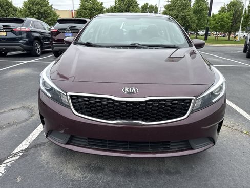 Used 2018 Kia Forte LX FWD image 10