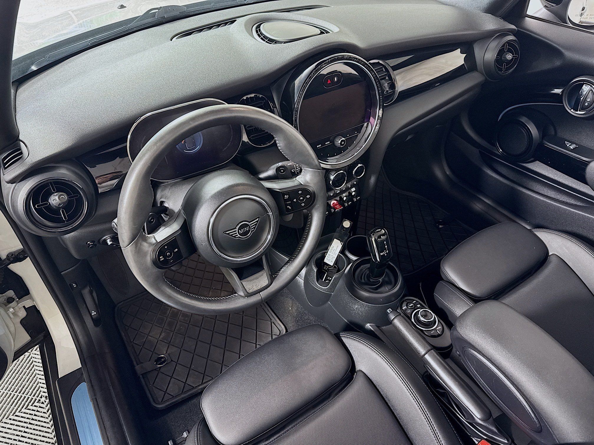 Used 2023 MINI Cooper S FWD image 12