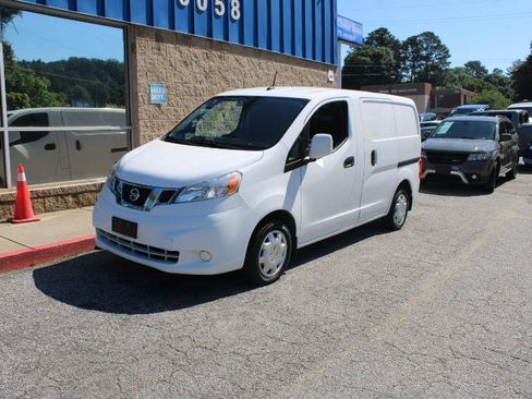 Used 2017 Nissan NV200 SV w/ Technology Package FWD image 3