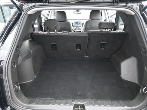 Used 2020 Chevrolet Equinox LS AWD/4WD image 42