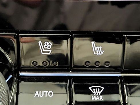 Used 2025 Chevrolet Colorado ZR2 image 24