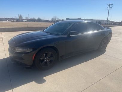 Used 2016 Dodge Charger SXT w/ Navigation & Travel Group