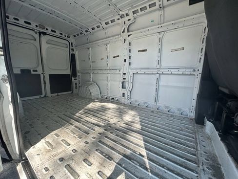 Used 2023 RAM ProMaster 2500 FWD image 32