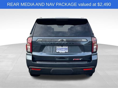Used 2021 Chevrolet Suburban RST w/ Luxury Package image 3