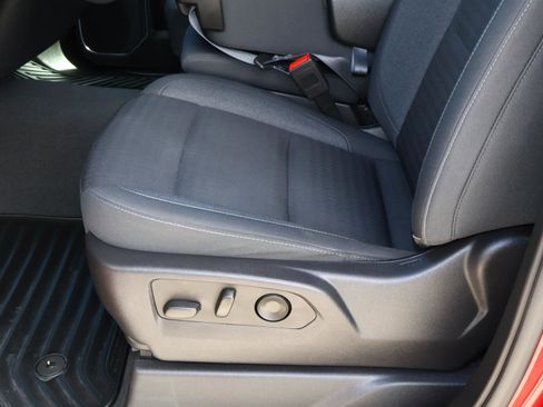 Used 2023 GMC Sierra 1500 Elevation image 16