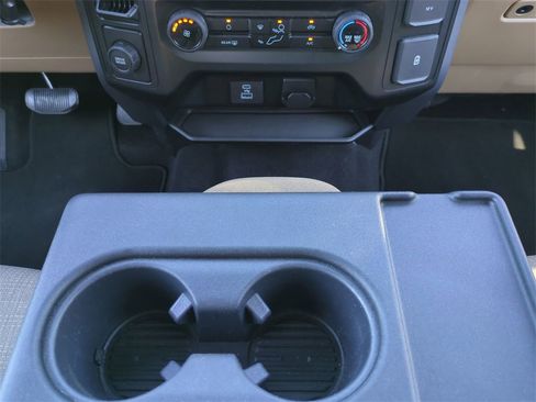 Used 2023 Ford F150 XLT image 19