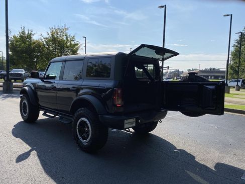Used 2023 Ford Bronco Badlands AWD/4WD image 11