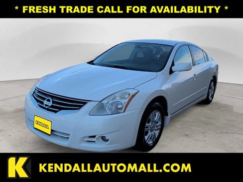 Used 2012 Nissan Altima 2.5 S w/ 20th Anniversary Pkg FWD image 1