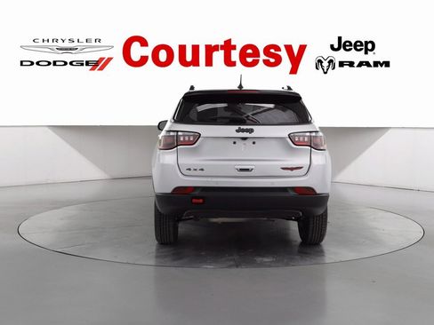 Certified 2024 Jeep Compass Trailhawk image 6