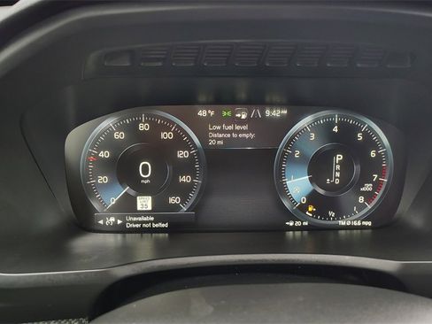 Used 2018 Volvo XC90 T6 R-Design w/ Convenience Package image 14