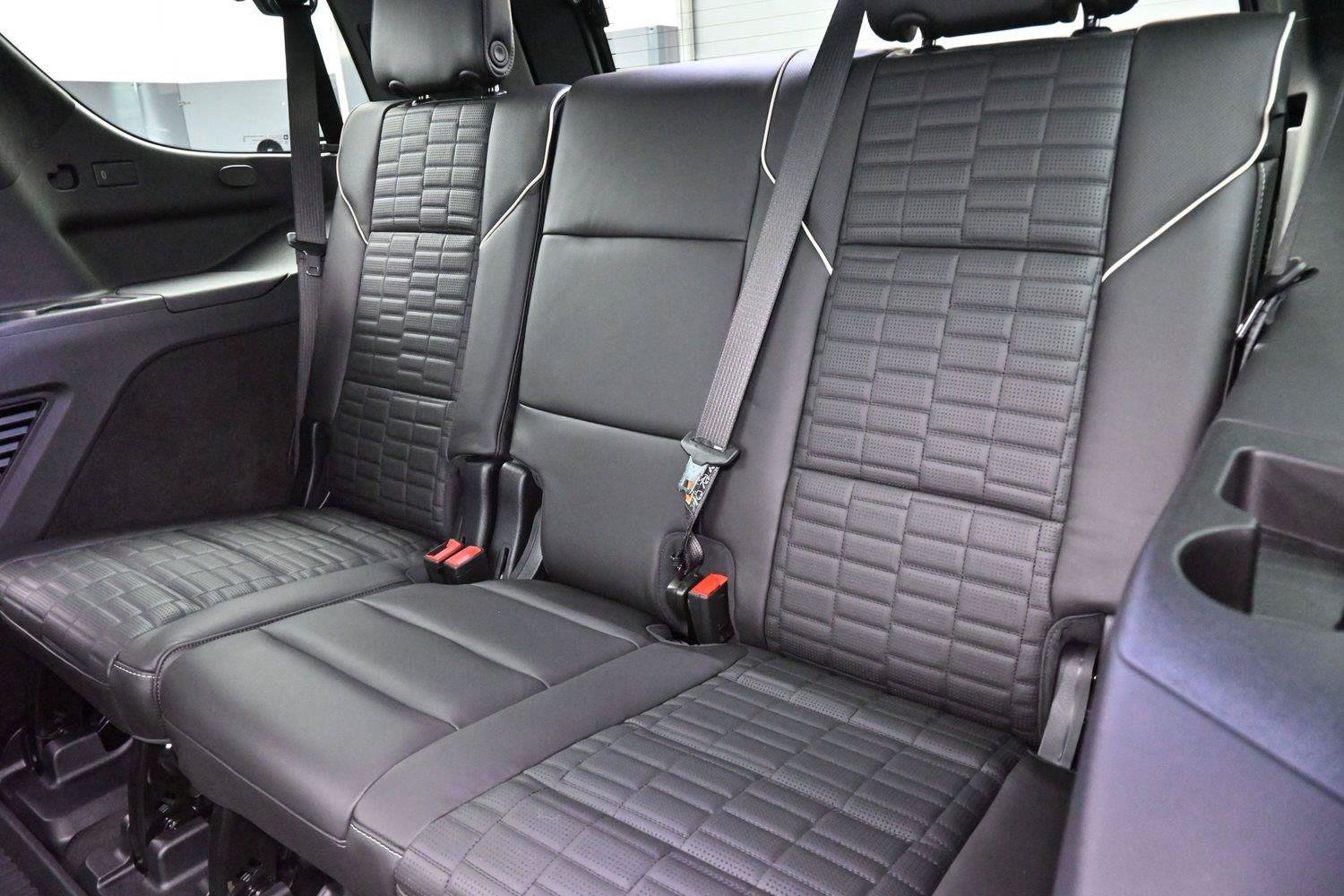 Used 2025 Cadillac Escalade V w/ LPO, ONYX Package AWD/4WD image 36