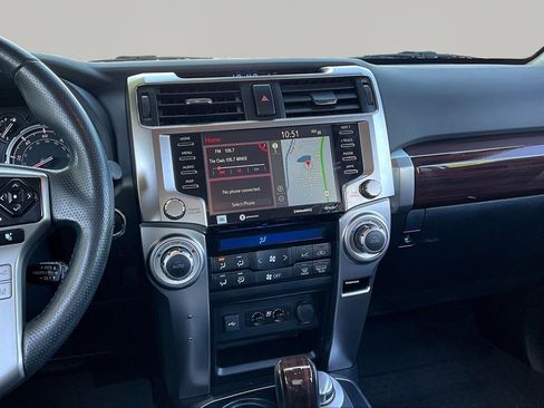 Used 2021 Toyota 4Runner Limited AWD/4WD image 9