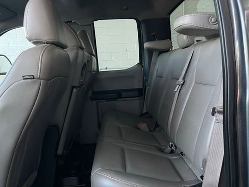 Used 2018 Ford F250 XL w/ Power Equipment Group image 22