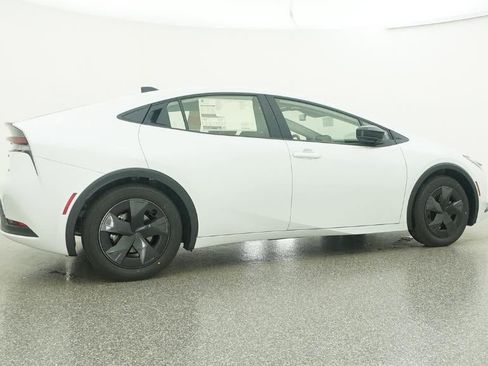 New 2026 Toyota Prius LE image 48