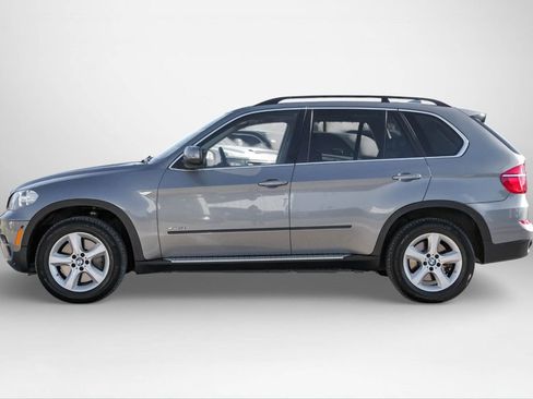 Used 2013 BMW X5 xDrive50i image 9