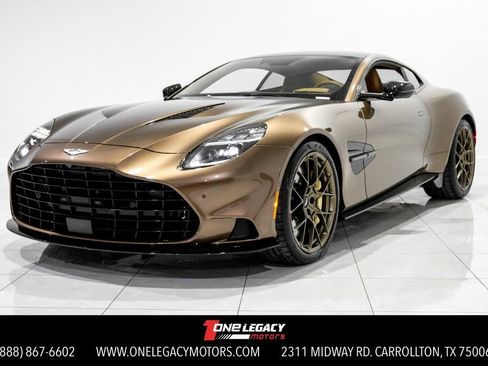 Used 2025 Aston Martin Vanquish RWD image 1