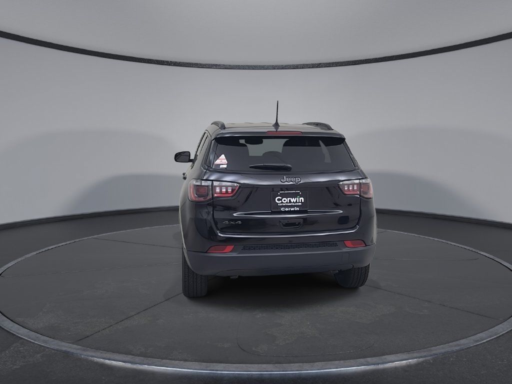 New 2026 Jeep Compass Latitude AWD/4WD image 12