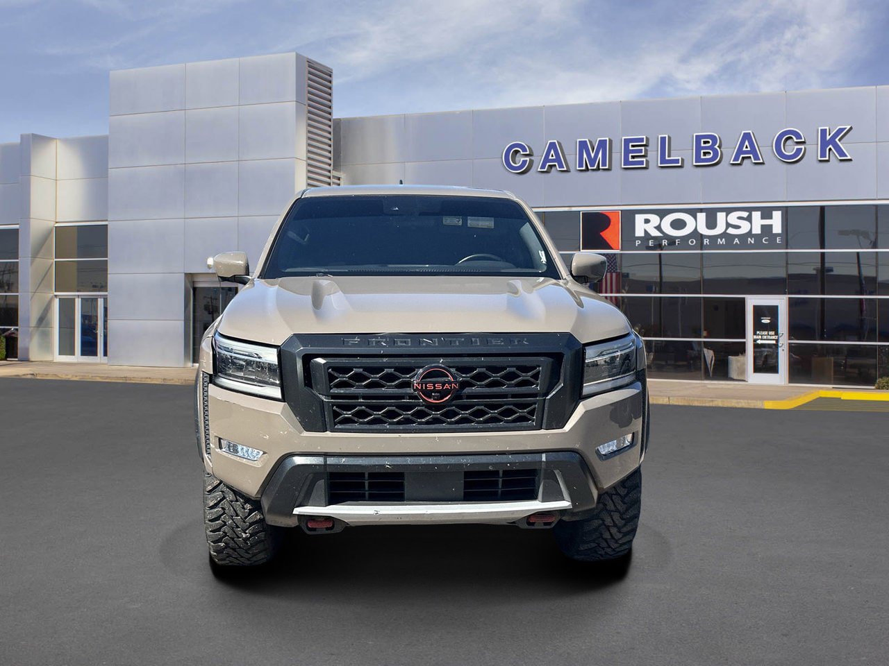 Used 2024 Nissan Frontier PRO-4X w/ Pro Convenience Package AWD/4WD image 3