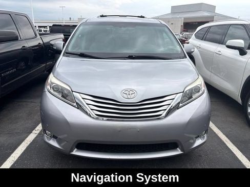 Used 2015 Toyota Sienna Limited Premium AWD/4WD image 2