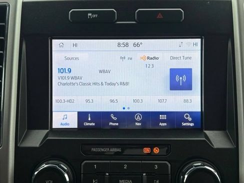 Used 2021 Ford F250 Lariat w/ Lariat Value Package AWD/4WD image 22