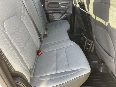 Used 2021 RAM 1500 Big Horn image 14