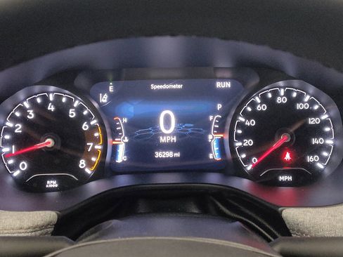 Used 2023 Jeep Compass Latitude AWD/4WD image 23