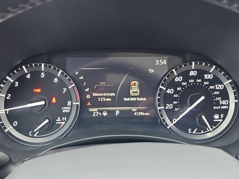 Used 2020 Toyota Highlander XLE image 33