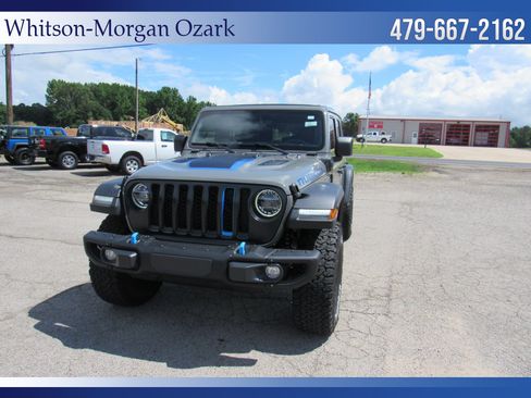 Used 2021 Jeep Wrangler Unlimited Rubicon 4xe w/ Steel Bumper Group AWD/4WD image 3
