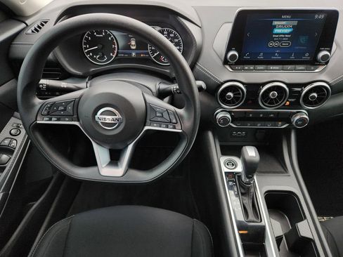 Used 2023 Nissan Sentra SV FWD image 27