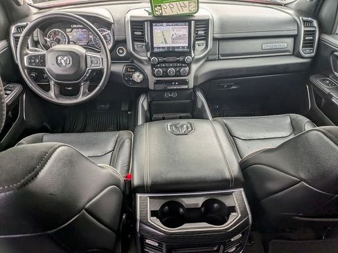 Used 2024 RAM 1500 Laramie AWD/4WD image 19