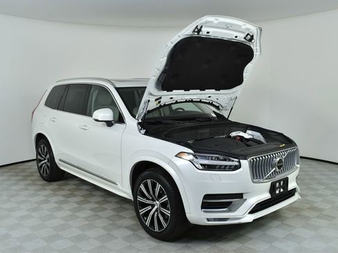 Certified 2024 Volvo XC90 B5 Core w/ Climate Package image 35