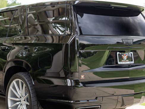 Used 2026 Cadillac Escalade Sport w/ Touring Package AWD/4WD image 26