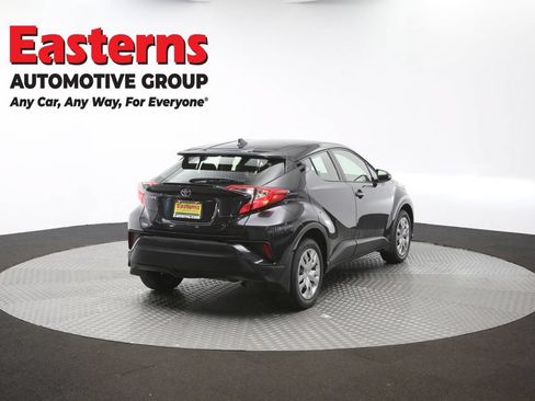 Used 2022 Toyota C-HR Limited FWD image 38