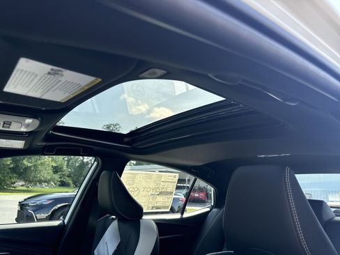 New 2025 Toyota Camry image 23