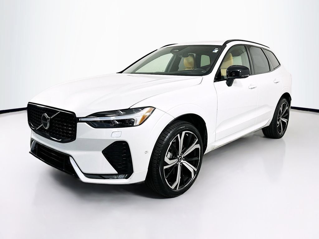 Used 2024 Volvo XC60 B5 Ultimate w/ Protection Package Premier AWD/4WD image 1