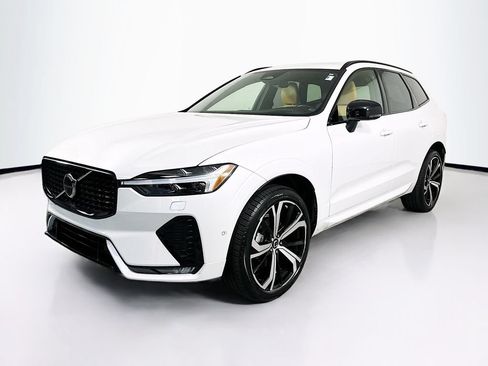 Used 2024 Volvo XC60 B5 Ultimate w/ Protection Package Premier AWD/4WD image 1